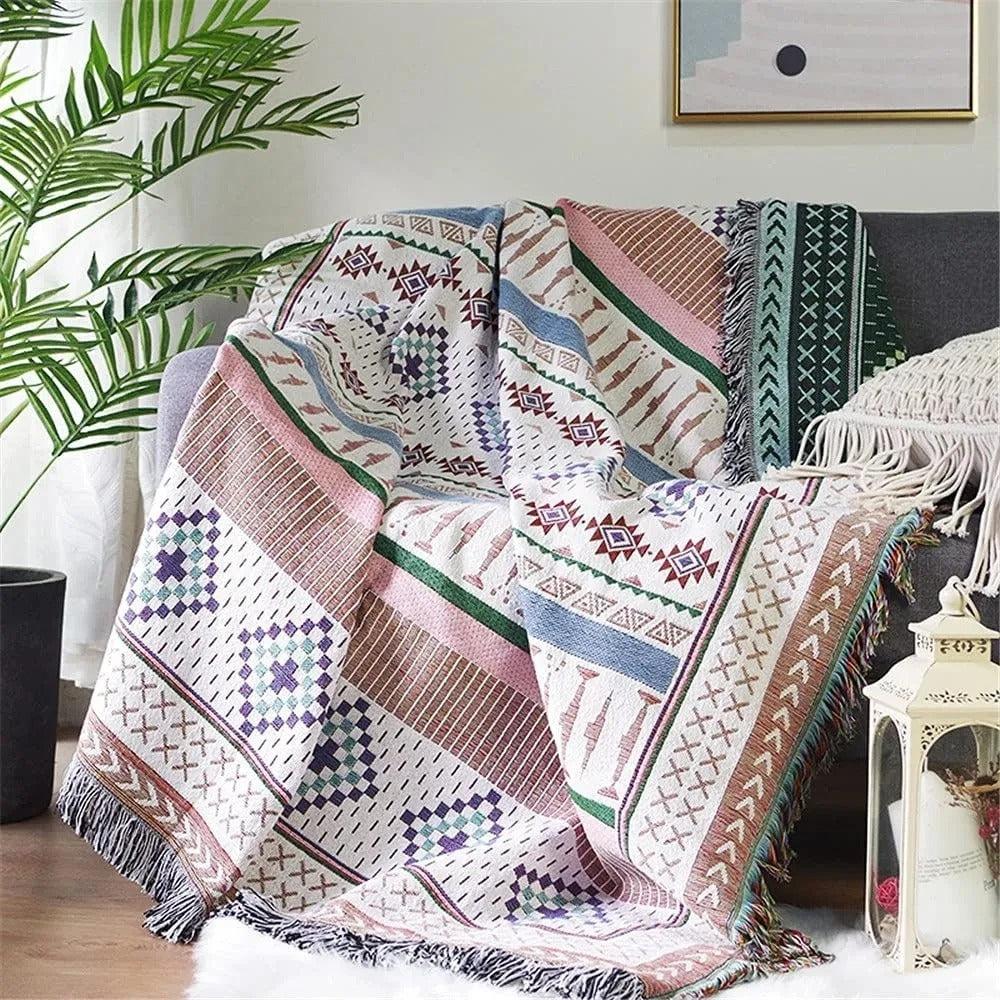 SUENTA Atmungsaktive Wurfdecke aus Jacquard mit Fransen – Bunt und Langlebig