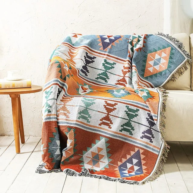 SUENTA Atmungsaktive Wurfdecke aus Jacquard mit Fransen – Bunt und Langlebig 3