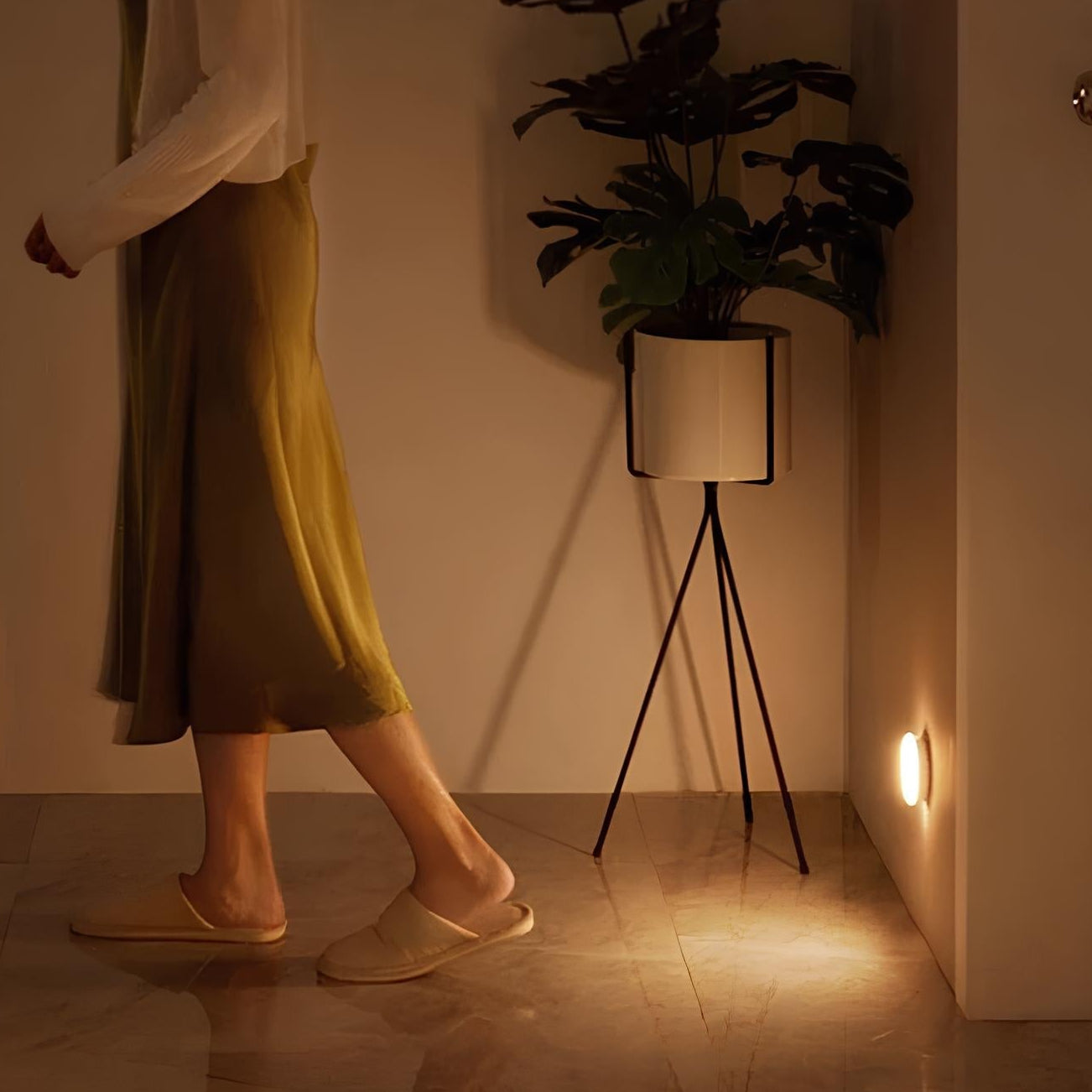 SUENTA Bewegungsmelder Lampe Mit Energiesparender LED Beleuchtung