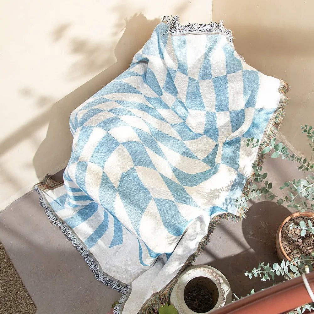 SUENTA Bunte Wurfdecke 130x160 cm aus Polyester und Baumwolle mit Fransen Blau
