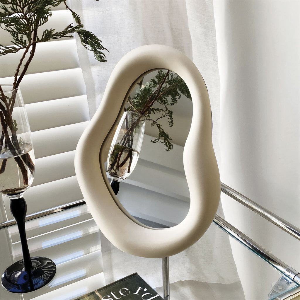 SUENTA Chunky Tisch Spiegel mit Einzigartigem Design – 40x30cm Glas und Holz Weiß
