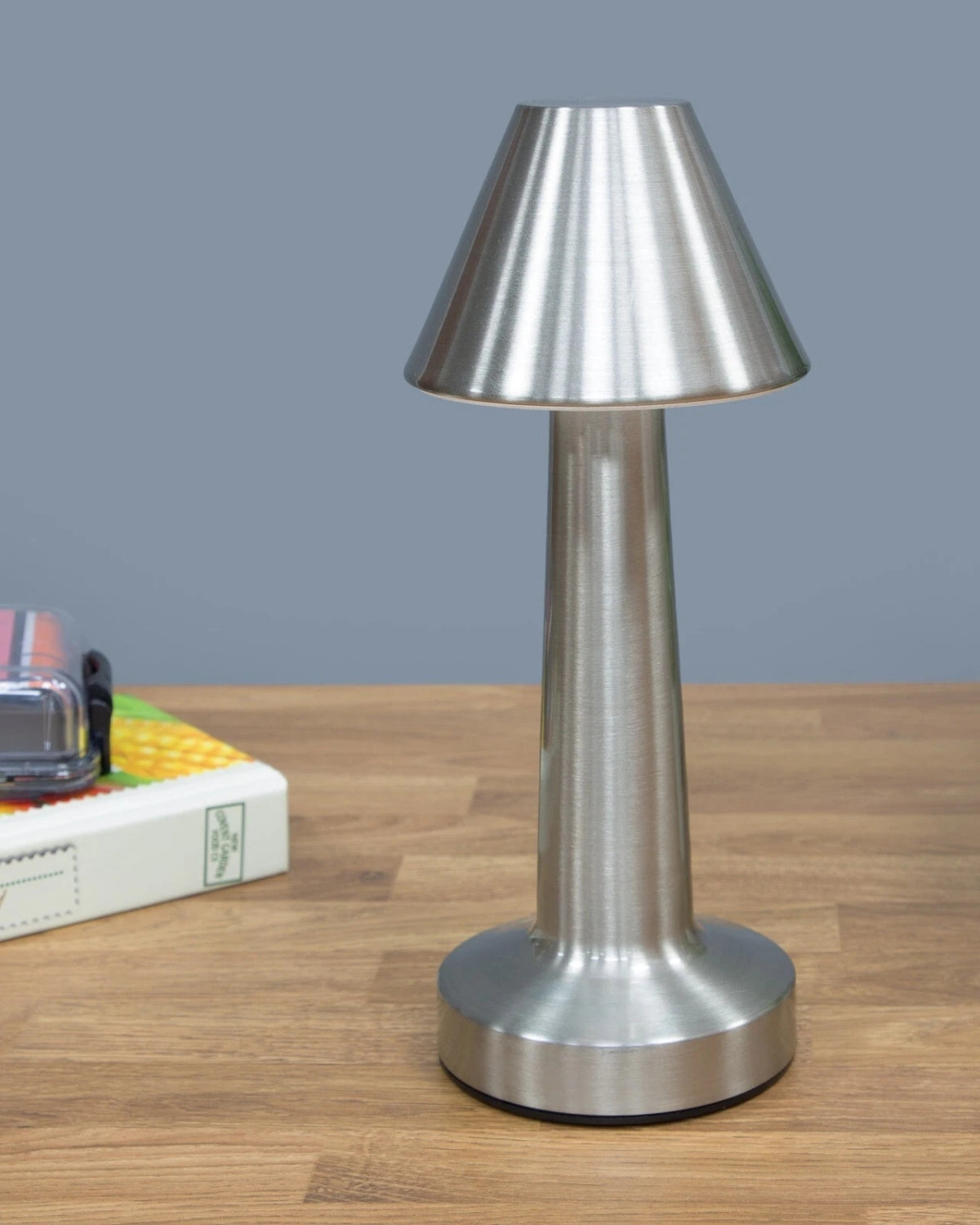 SUENTA Drahtlose Tischlampe aus Metall in Gold – Elegante Beleuchtung