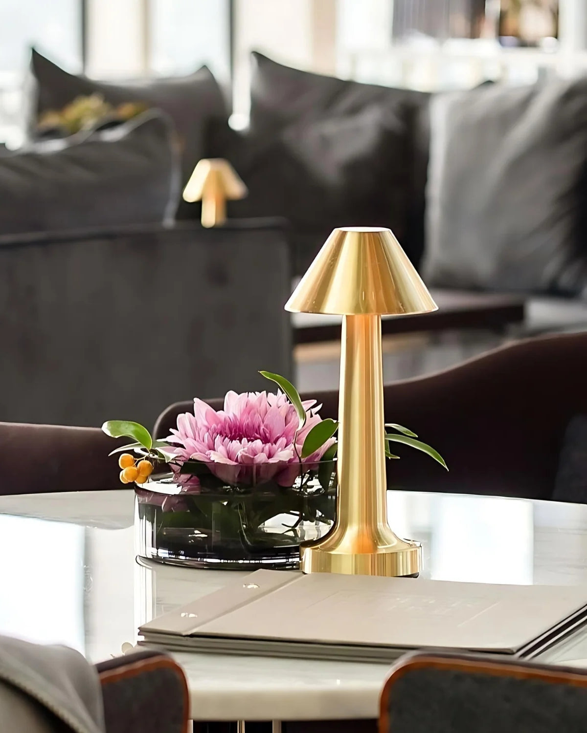 SUENTA Drahtlose Tischlampe aus Metall in Gold – Elegante Beleuchtung
