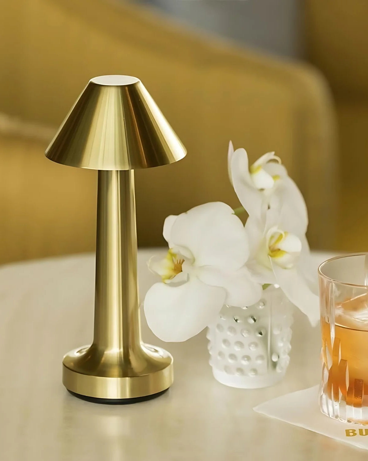 SUENTA Drahtlose Tischlampe aus Metall in Gold – Elegante Beleuchtung