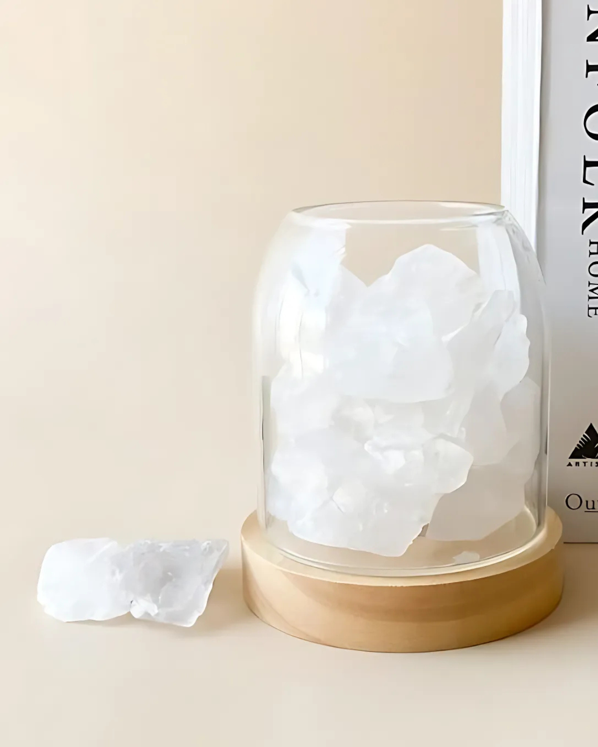 SUENTA Elegante Kristall Dekoration mit Glaskuppel und Holzsockel – Rosé und Klar