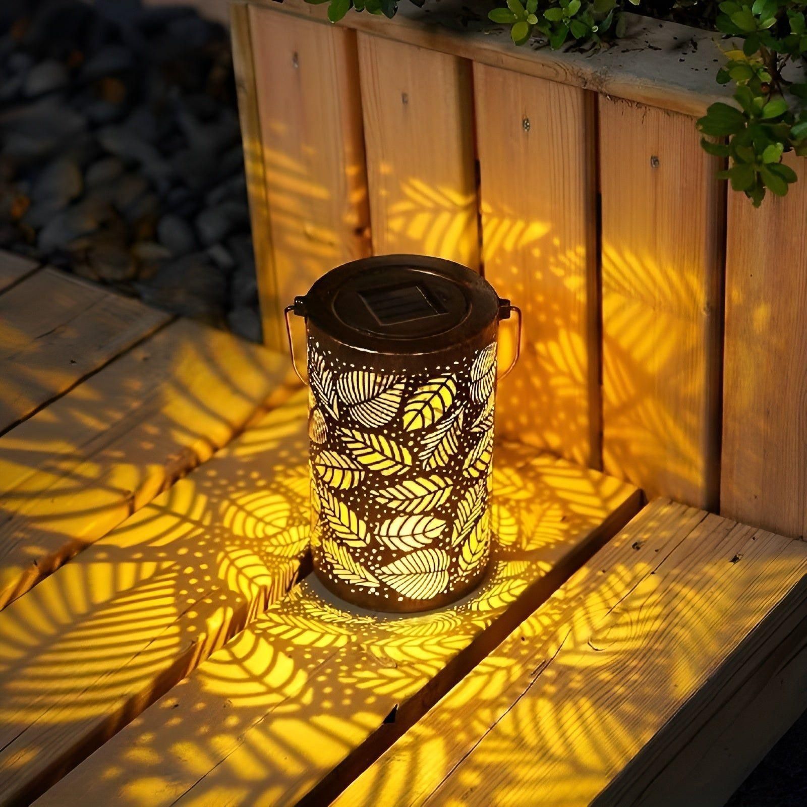 SUENTA Elegante Solar Laterne aus Metall – Wasserdicht für Garten & Terrasse