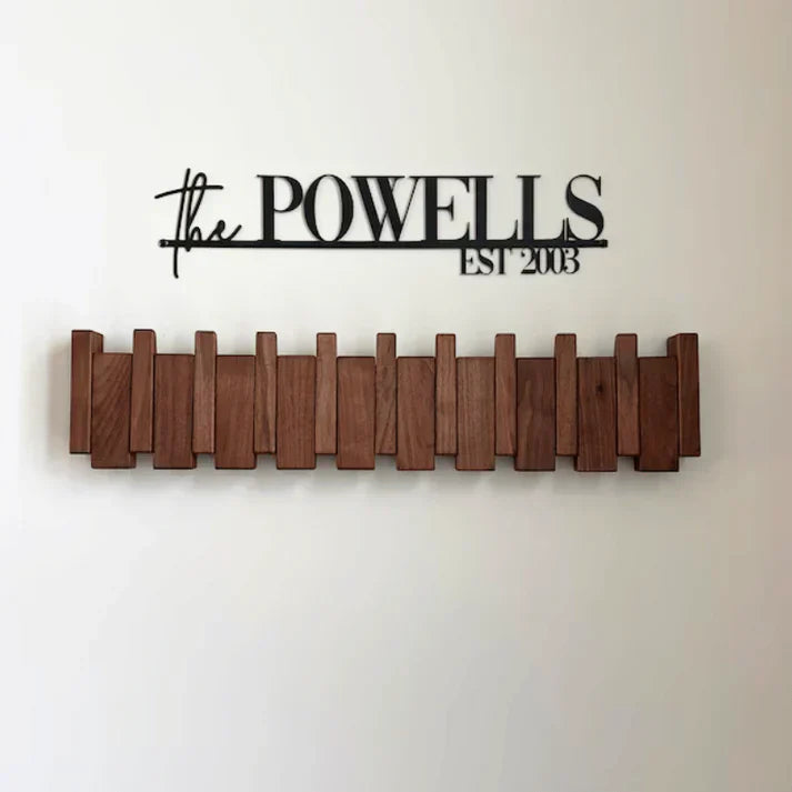 SUENTA Elegante Wandgarderobe aus Holz im Pianostil mit 5 oder 8 Haken