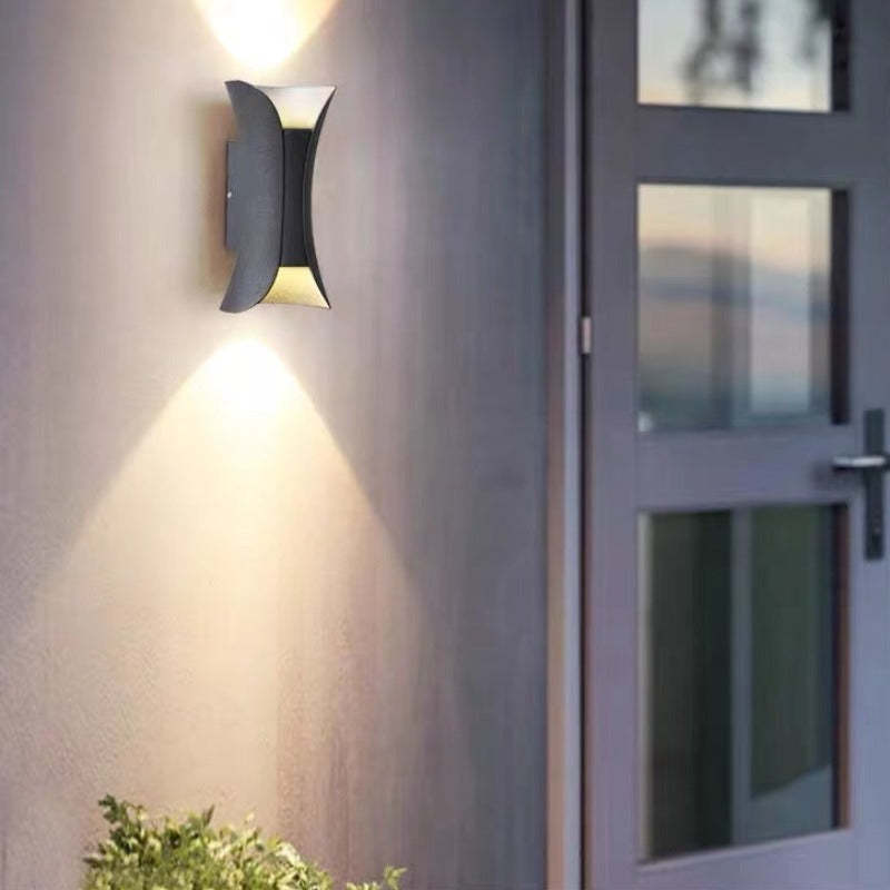 SUENTA Gebogene LED Wandleuchte Für Außenbereich Garten Flur Schwarz Groß 20W