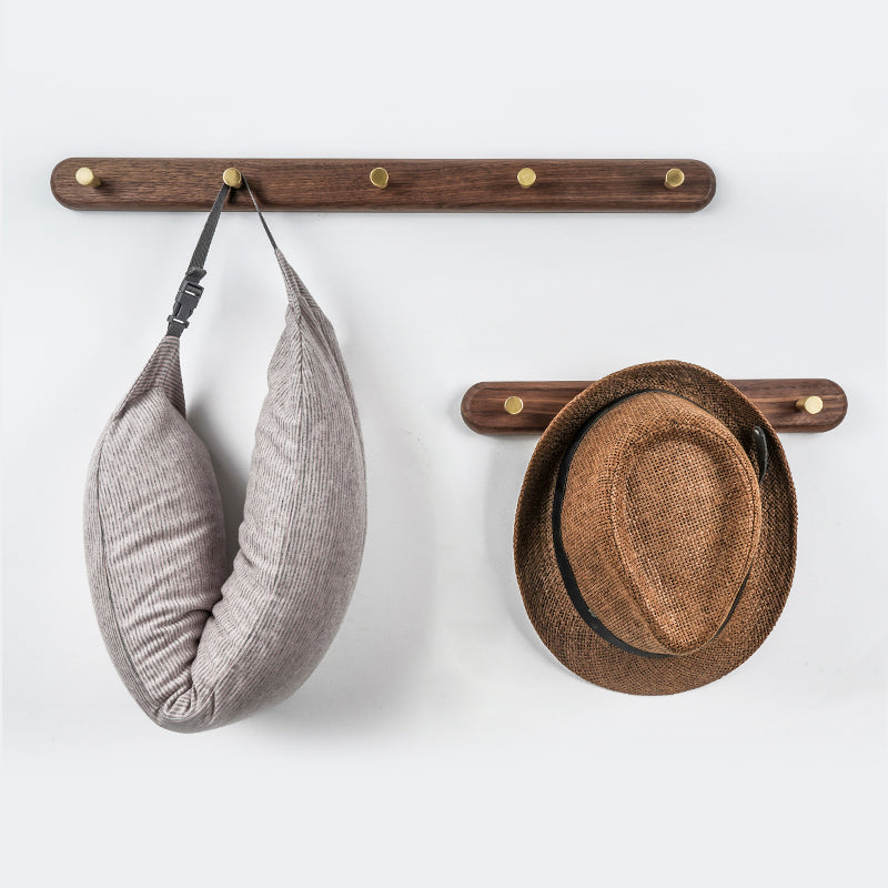 SUENTA Hängeregal aus Holz mit Messinghaken – Skandinavisches Design