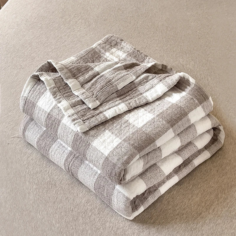 SUENTA Japanische Baumwoll-Decke 150x200 cm – Dreilagig und Atmungsaktiv Grau Karomuster