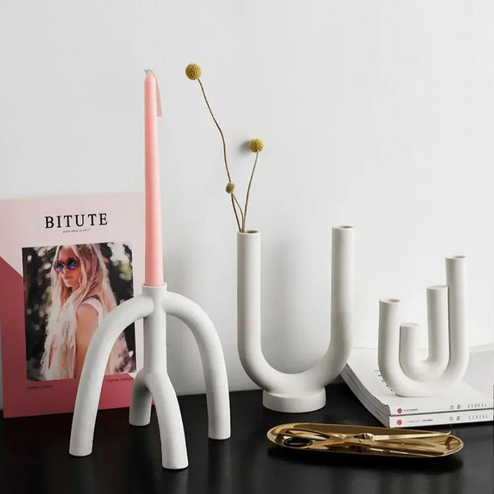 SUENTA Kerzenständer und Vase aus Keramik mit mattem Finish – Weiß