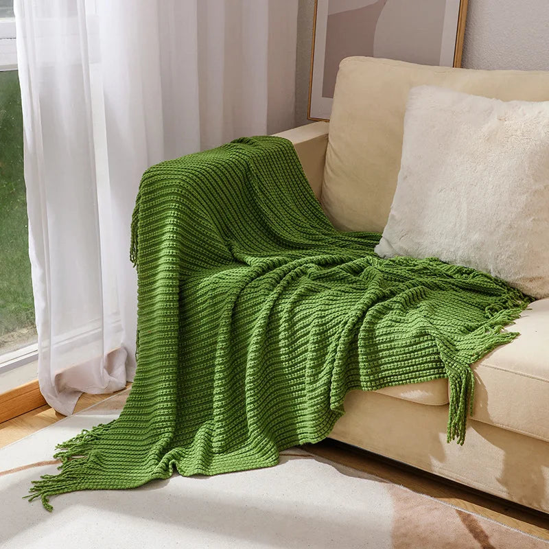 SUENTA Kuscheldecke Bohemian Strickdecke mit Fransen – Weich und Vielseitig