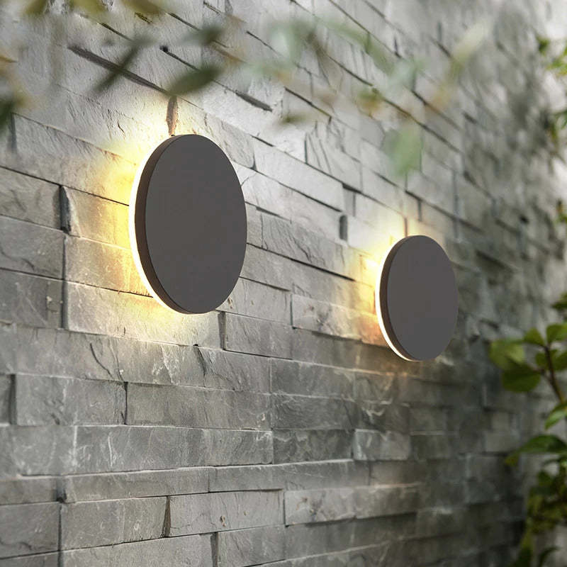 SUENTA Minimalistische Außenwandleuchte Rund Und Quadratisch LED Schwarz Rund groß Naturweiß (3500-5500K)