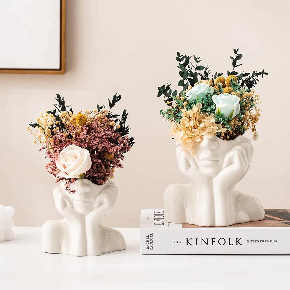 SUENTA Moderne Handgefertigte Keramikvase in Weiß – Dekorativ und Vielseitig