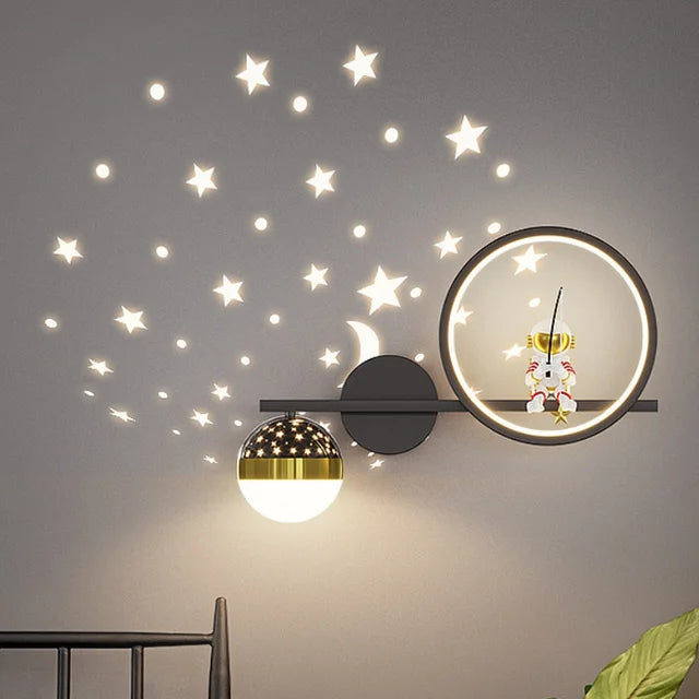 SUENTA Moderne Kinderlampe mit Sanfter LED-Beleuchtung – Ideal für Kinderzimmer Schwarz links Drei Farben