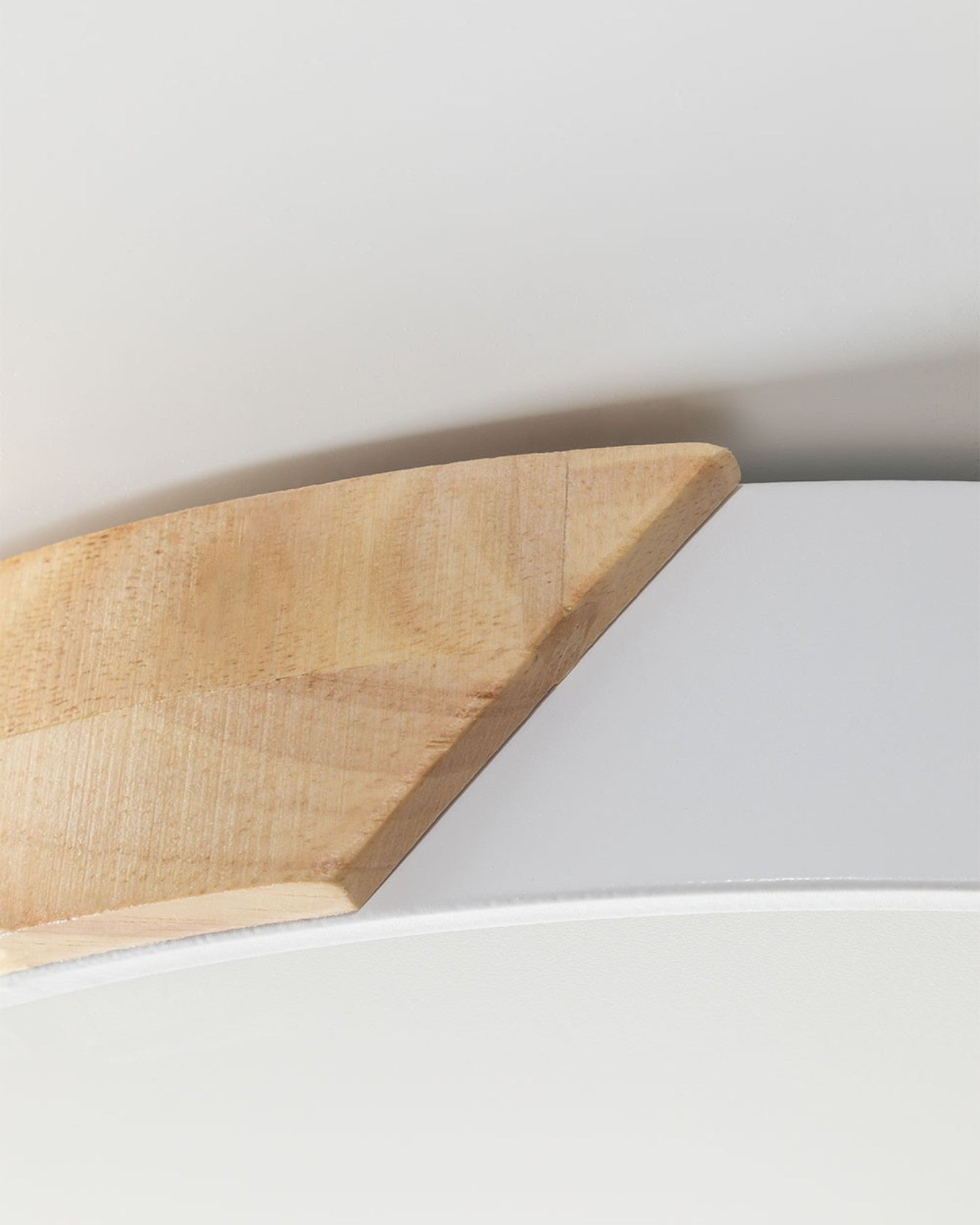 SUENTA Moderne LED Deckenleuchte aus Holz und Eisen – Einstellbare Lichtfarbe Ø 23-40 cm
