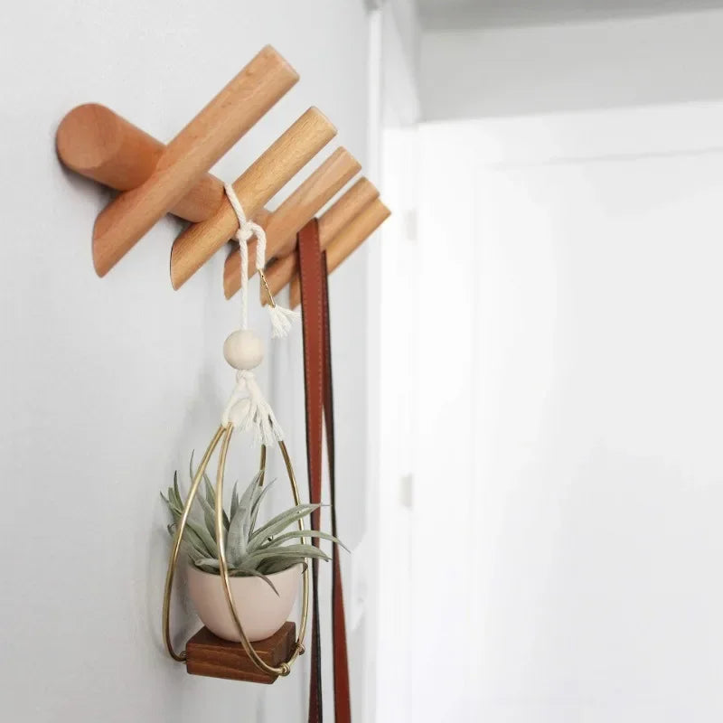 SUENTA Nordic Holz-Wandgarderobe mit 4 oder 5 Haken – Stilvolle Hakenleiste