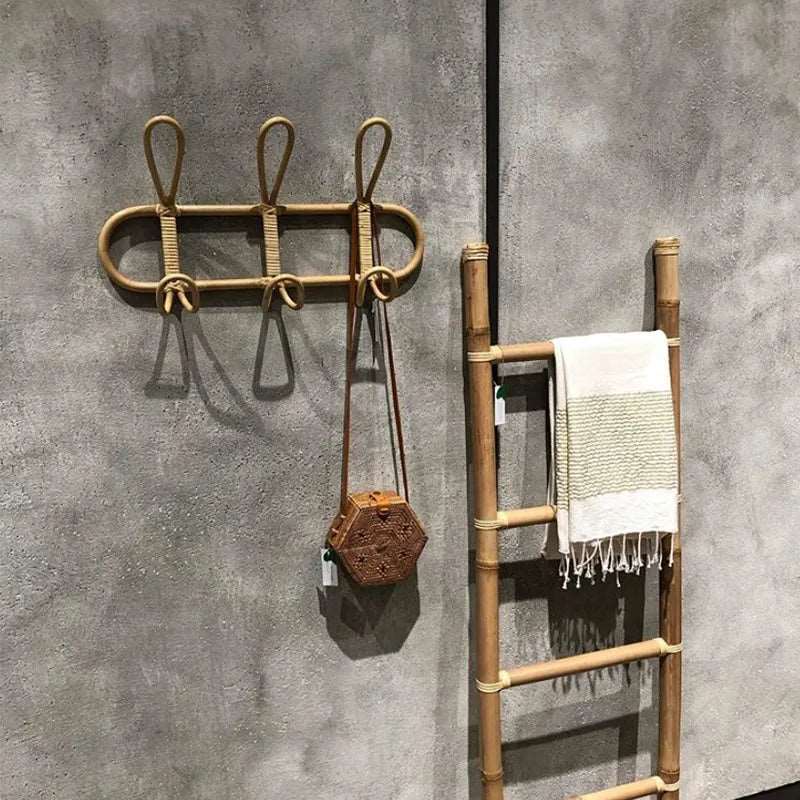 SUENTA Rattan Wandhaken für die Wand – Rustikale Hakenleiste 3/5 Haken