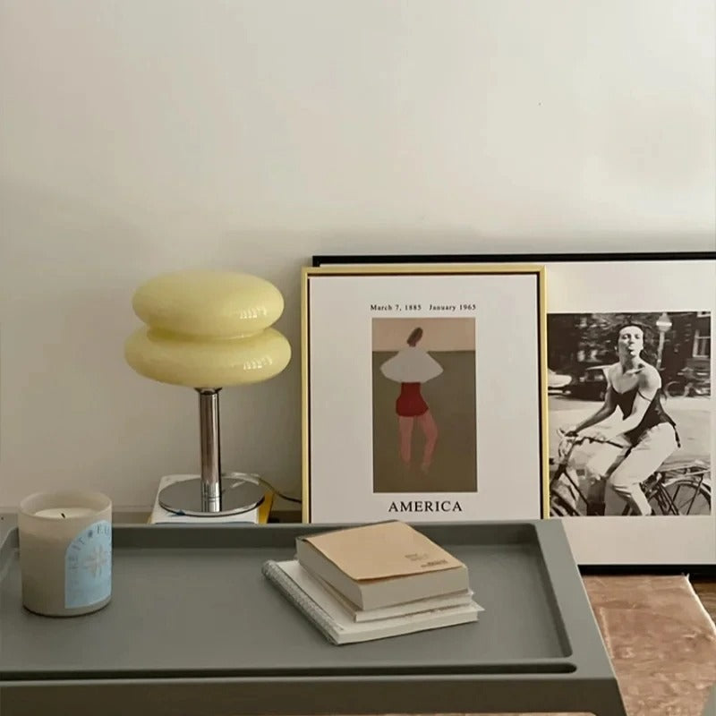 SUENTA Retro Tischlampe aus Glas und Metall – Elegante LED Tischleuchte