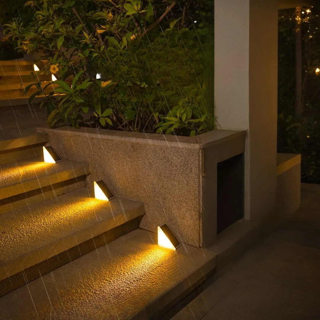 SUENTA Solarbetriebene Treppenbeleuchtung IP67 – Wasserdicht, LED, Einfache Montage