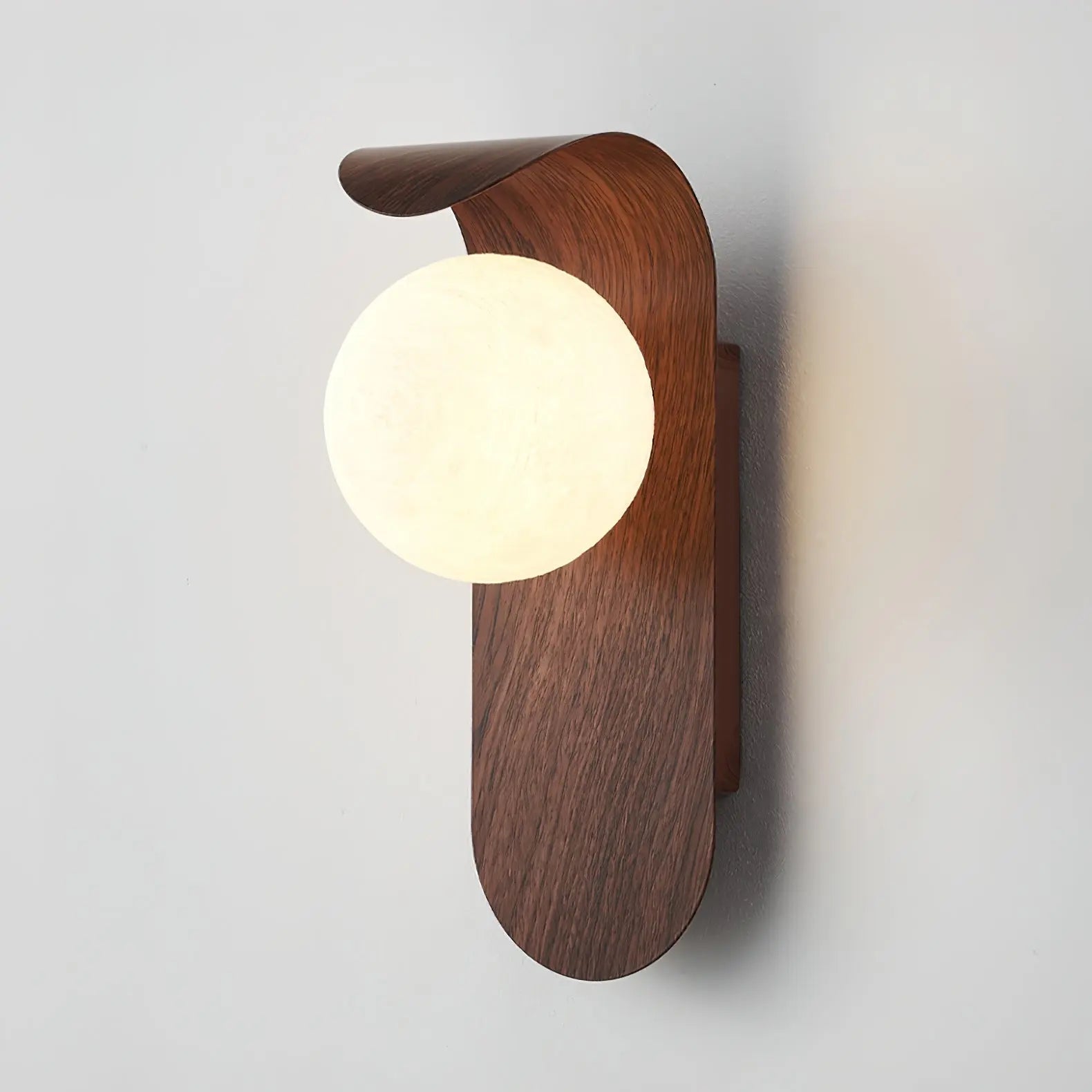 SUENTA Stilvolle Wandlampe in Schwarz mit Goldakzenten – Modernes Design