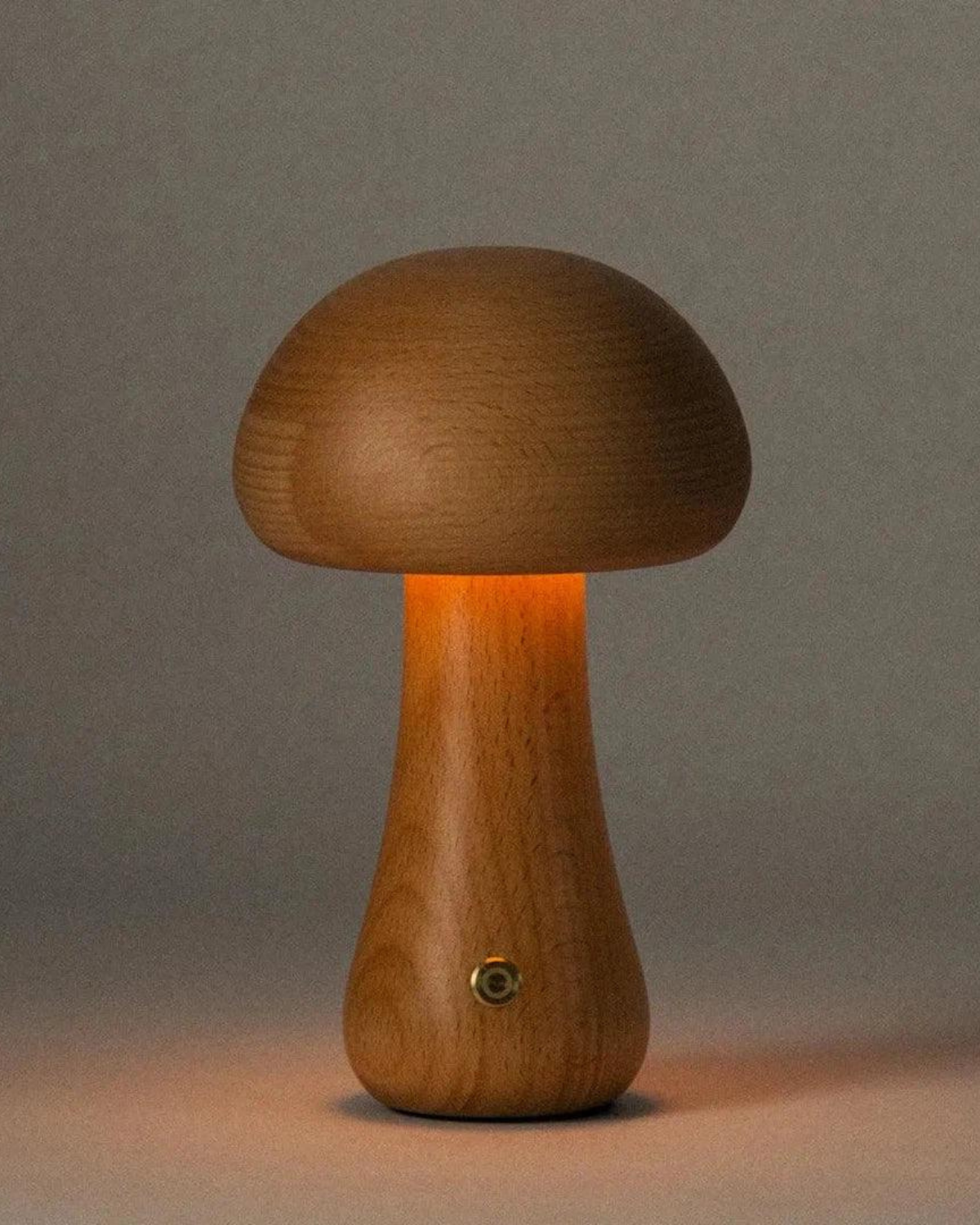 SUENTA Tischlampe im Pilzdesign aus Holz – Minimalistisch und Elegant