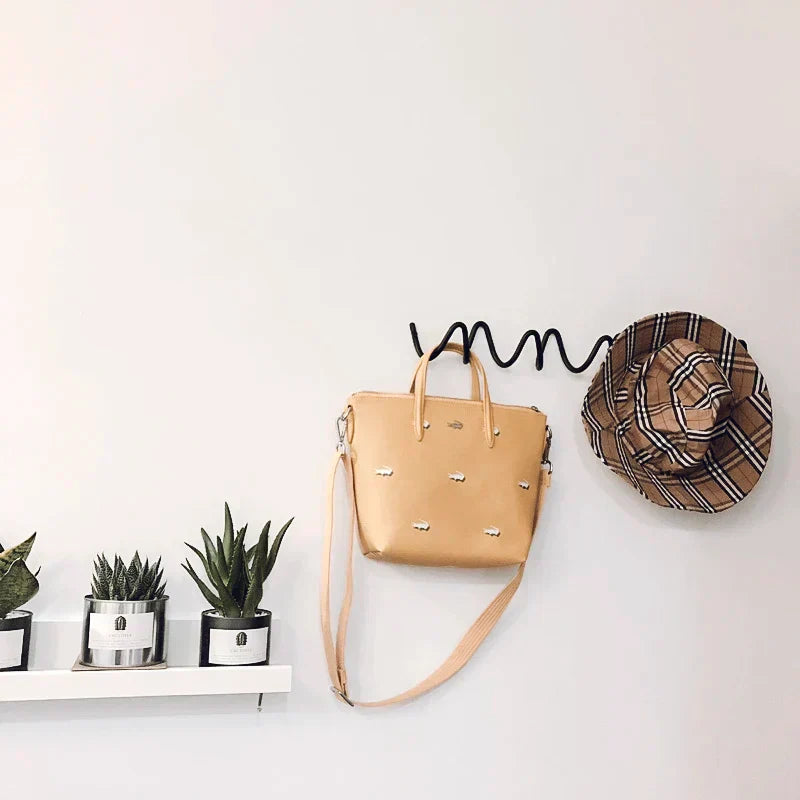 SUENTA Wandgarderobe Metall Modern Minimalistisch für Flur und Schlafzimmer