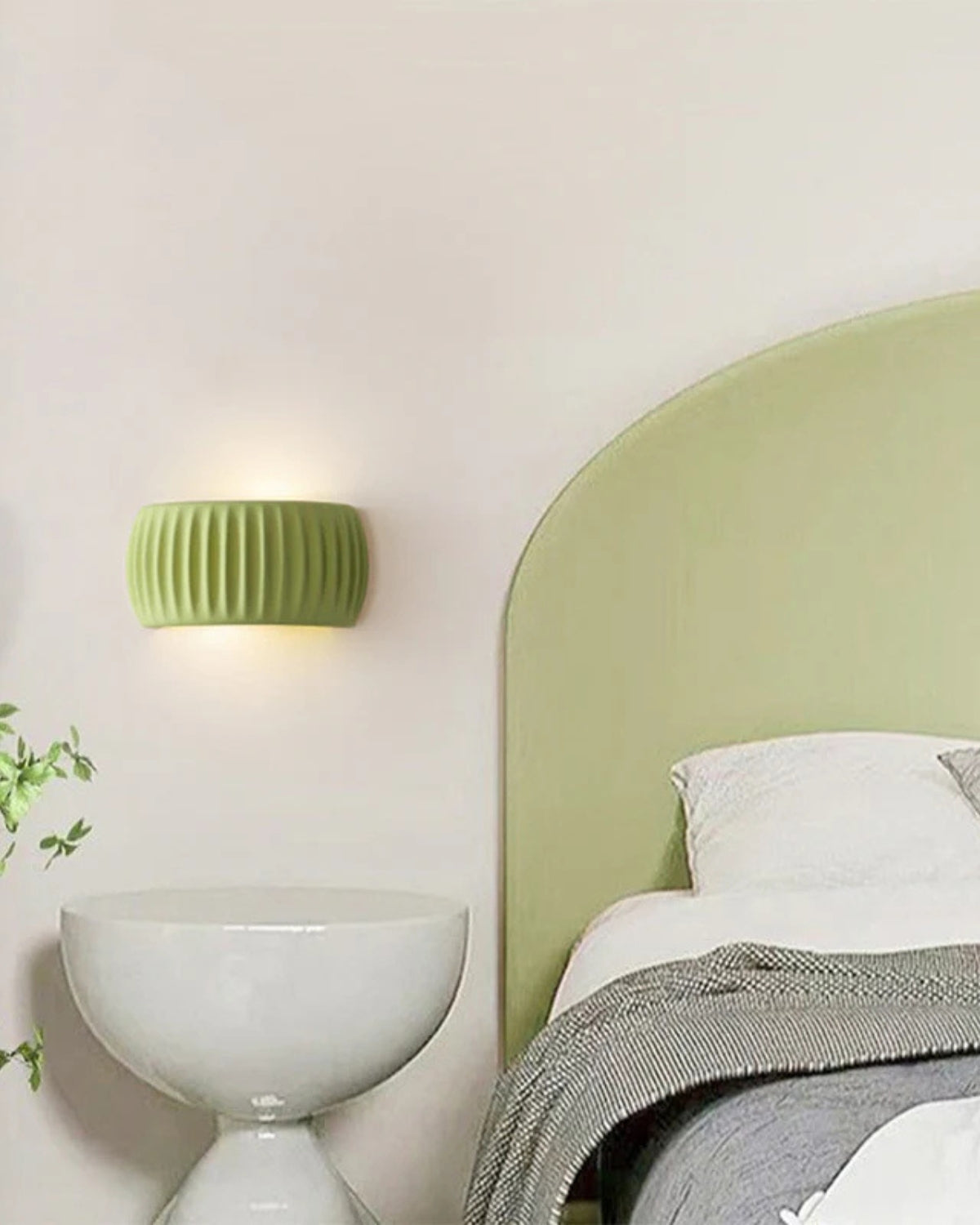SUENTA Wandlampe mit Wellenform – Elegantes Design in Erdtönen