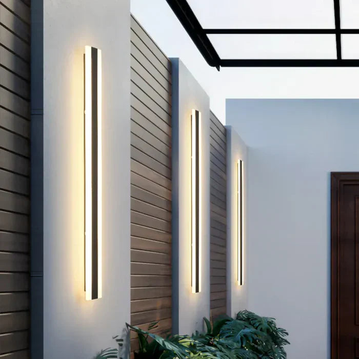 SUENTA Wetterfeste Außenwandleuchte Modernes Slim Design IP44