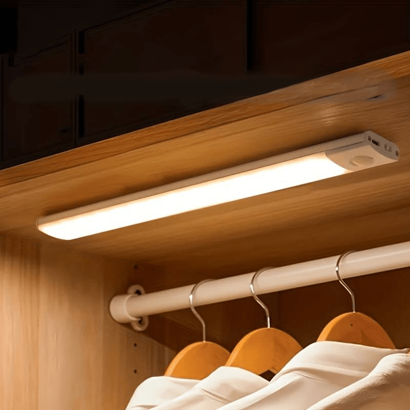 SUENTA Wiederaufladbare LED Schrankleuchte Mit Bewegungssensor Silber