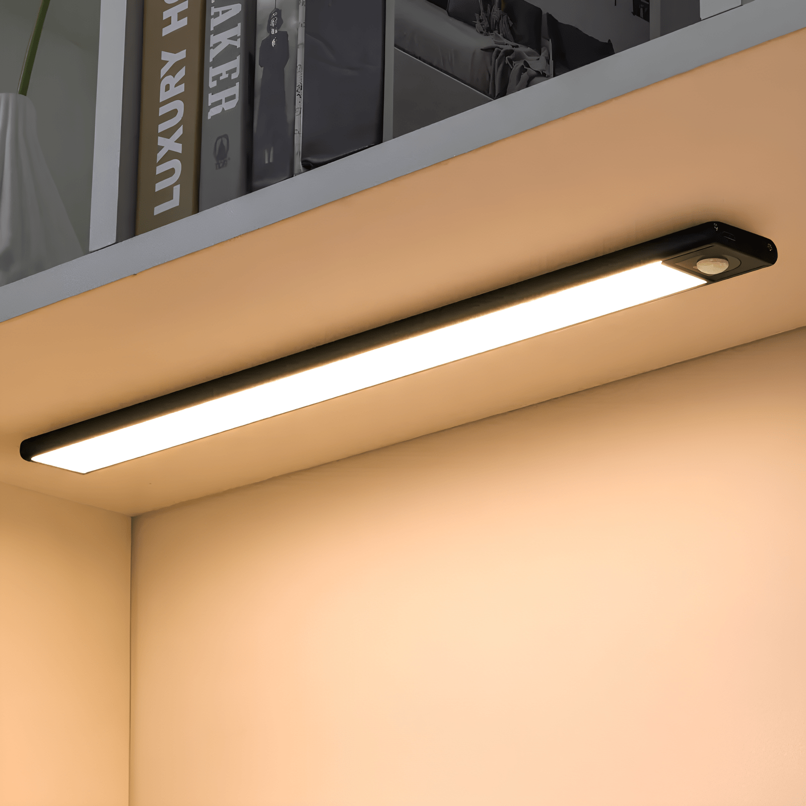 SUENTA Wiederaufladbare LED Schrankleuchte Mit Bewegungssensor Schwarz