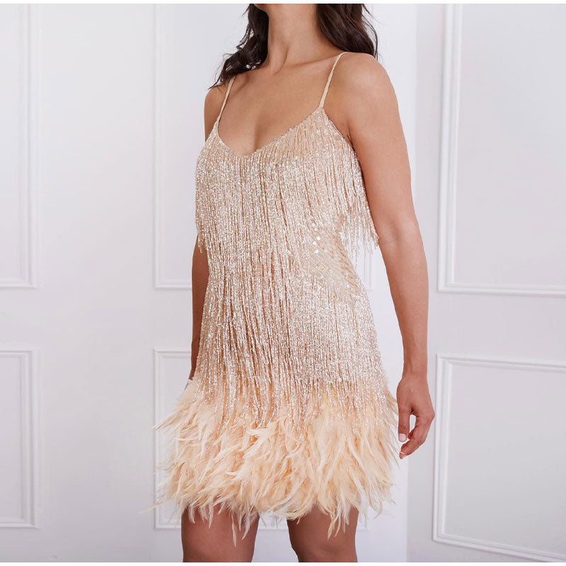 Carmella – Ein stylishes Cocktailkleid