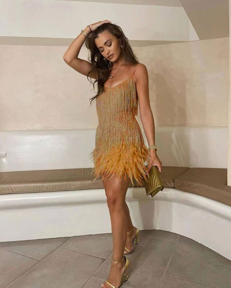 Carmella – Ein stylishes Cocktailkleid