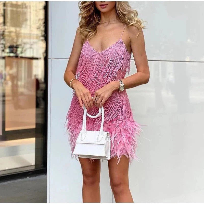 Carmella – Ein stylishes Cocktailkleid