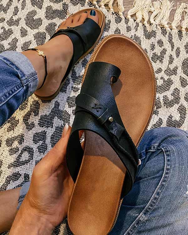 SUENTA Damen Sandalen Minimalistische Eleganz Veganem Leder Slip On Schwarz