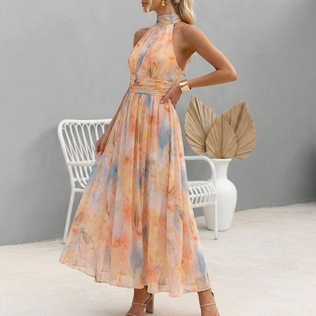 SUENTA Sahara | Chiffon-Maxikleid mit Neckholder, geraffter Taille und Faltenrock