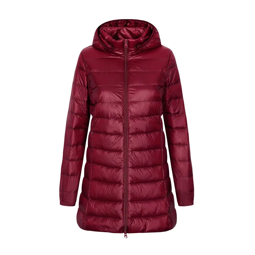 SUENTA Flames Damen Daunenjacke - Warm und Zeitlos mit Kapuze Weinrot
