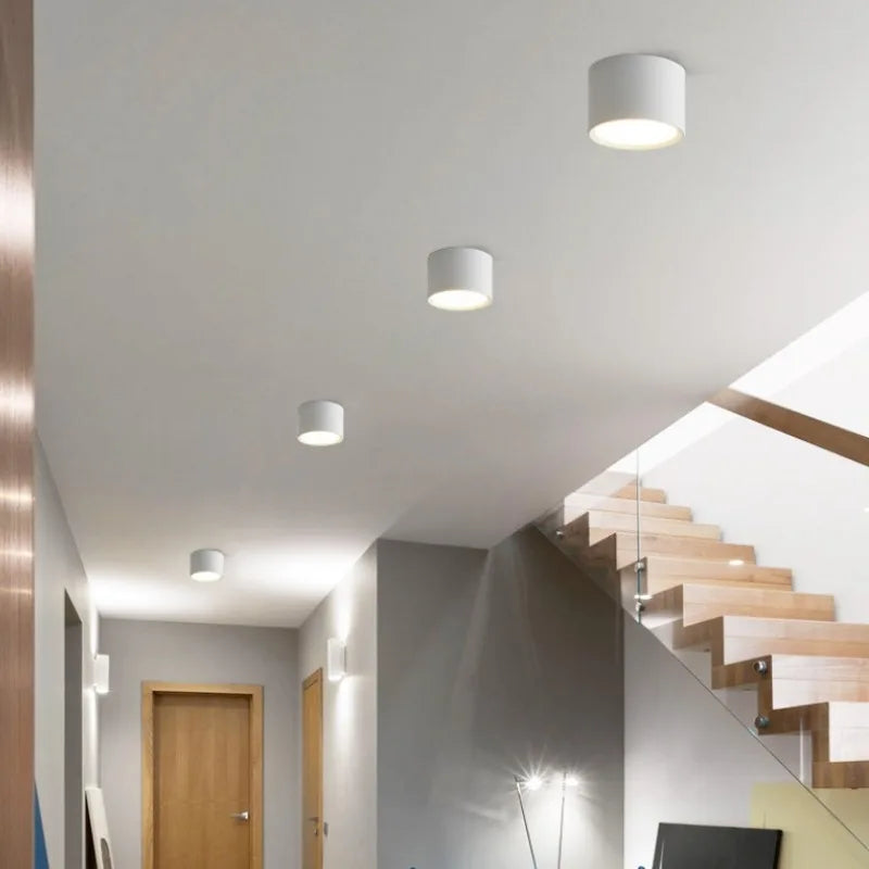 SUENTA Nordic Runde Aufbau-LED-Deckenleuchte Metall Spot Flur
