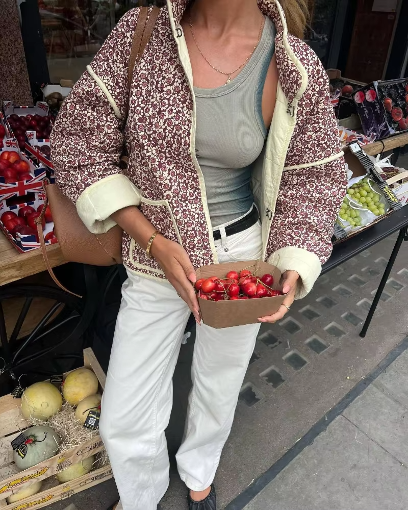 SUENTA Damen Stepp Übergangsjacke Mit Blumenmuster Kurz Kurze Stepp-Eleganz