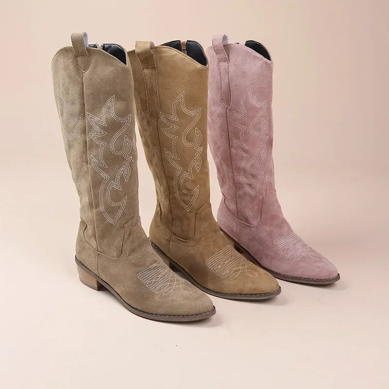 SUENTA Damen Cowboy Boots Wildleder Stickerei Blockabsatz Lässig