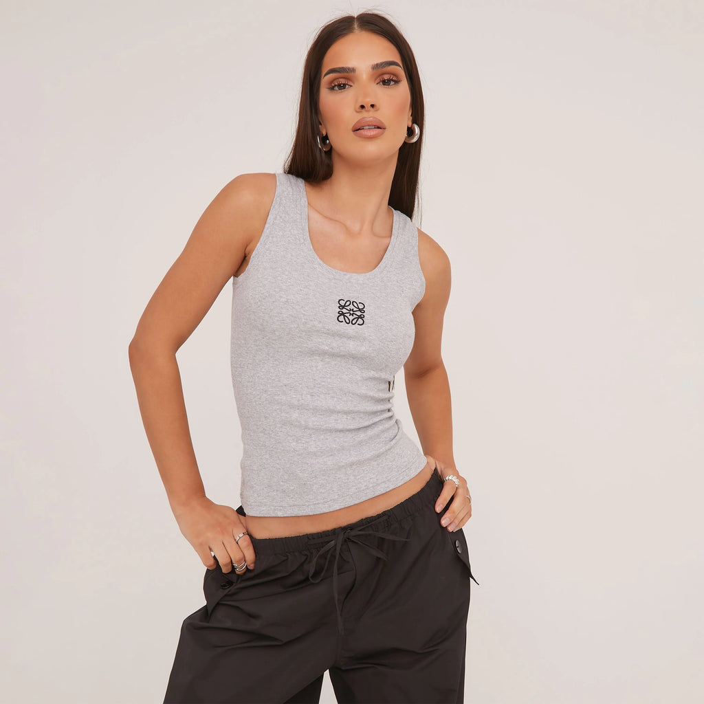 SUENTA Tanktop aus seidiger Baumwolle, minimalistisches Design, Sommer