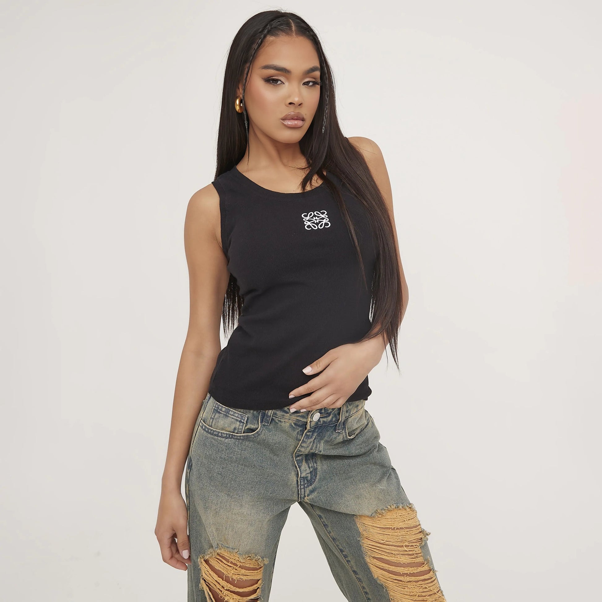 SUENTA Tanktop aus seidiger Baumwolle, minimalistisches Design, Sommer Schwarz