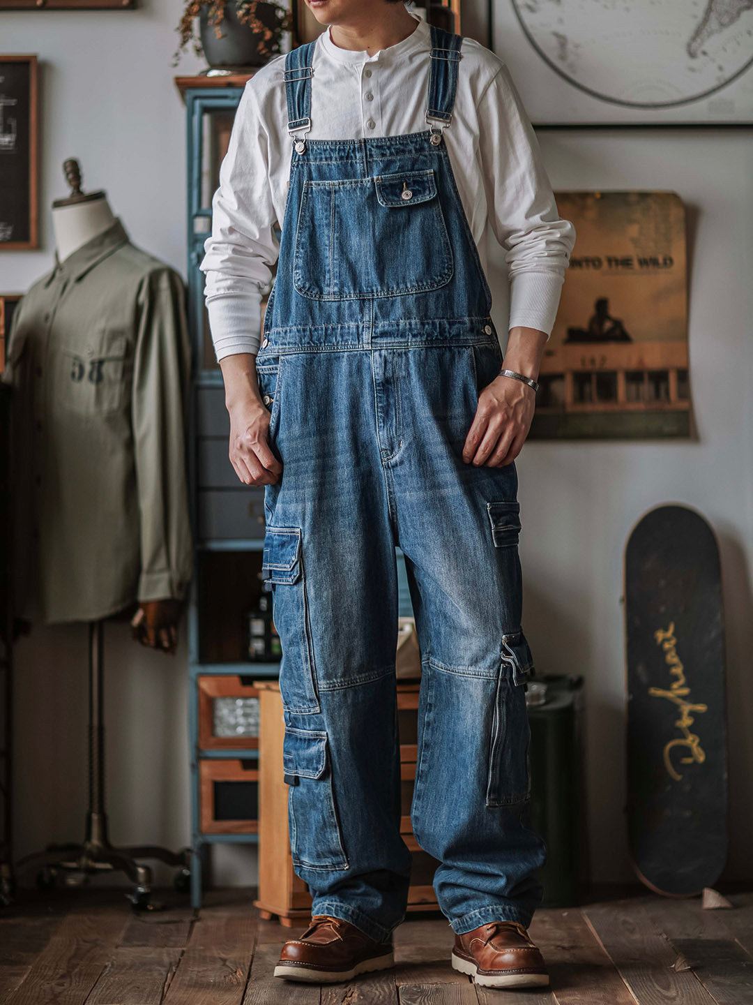 SUENTA Herren Denim Latzhose mit doppelten Klapptaschen Weit - Overall Mittelblau