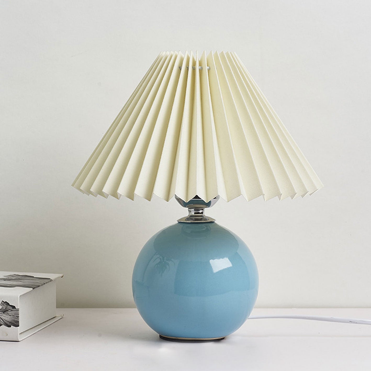 SUENTA Tischlampe Keramik Minimalistisch Plissierter Schirm Hellblau Beige Druckschalter