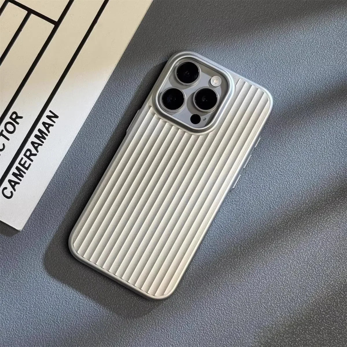 SUENTA Handyhülle Ultra-dünne Stoßfeste iPhone Schutz Vor Stürzen Silber