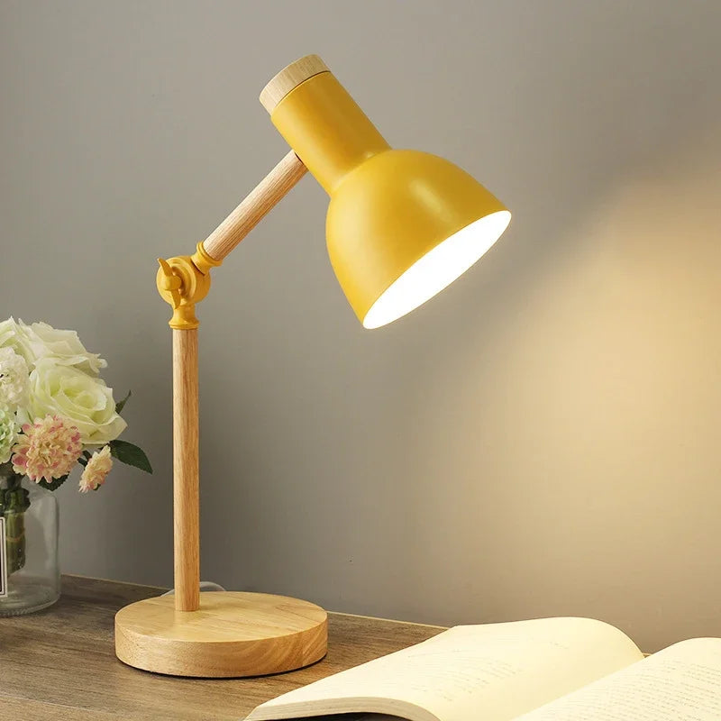 SUENTA Verstellbare Holz-Tischlampe Verstellbarer Arm Nordische Gelb