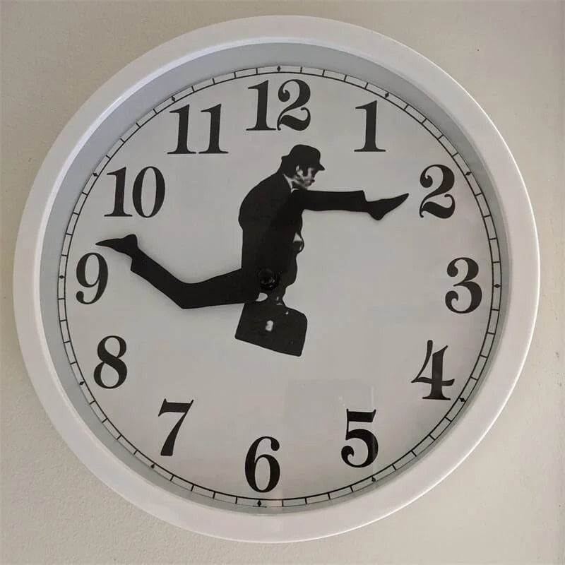 SUENTA Wanduhr Silly Walk-Design ABS-Material Originelle Note Weiß