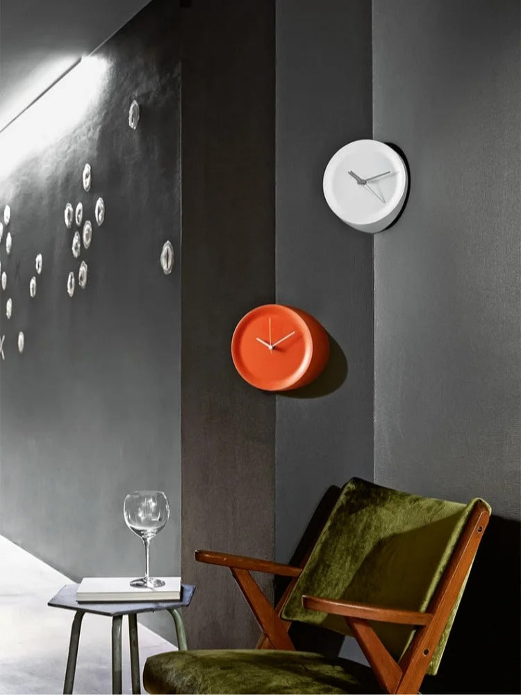 SUENTA Cornetto Wanduhr Wand-Eckuhr Umweltfreundlichem Material Kompakt