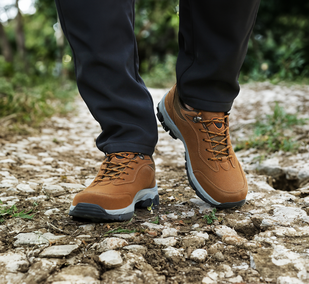 SUENTA Wander Schuhe für Herren Schnürschuhe Profilierte Sohle - Laufschuhe