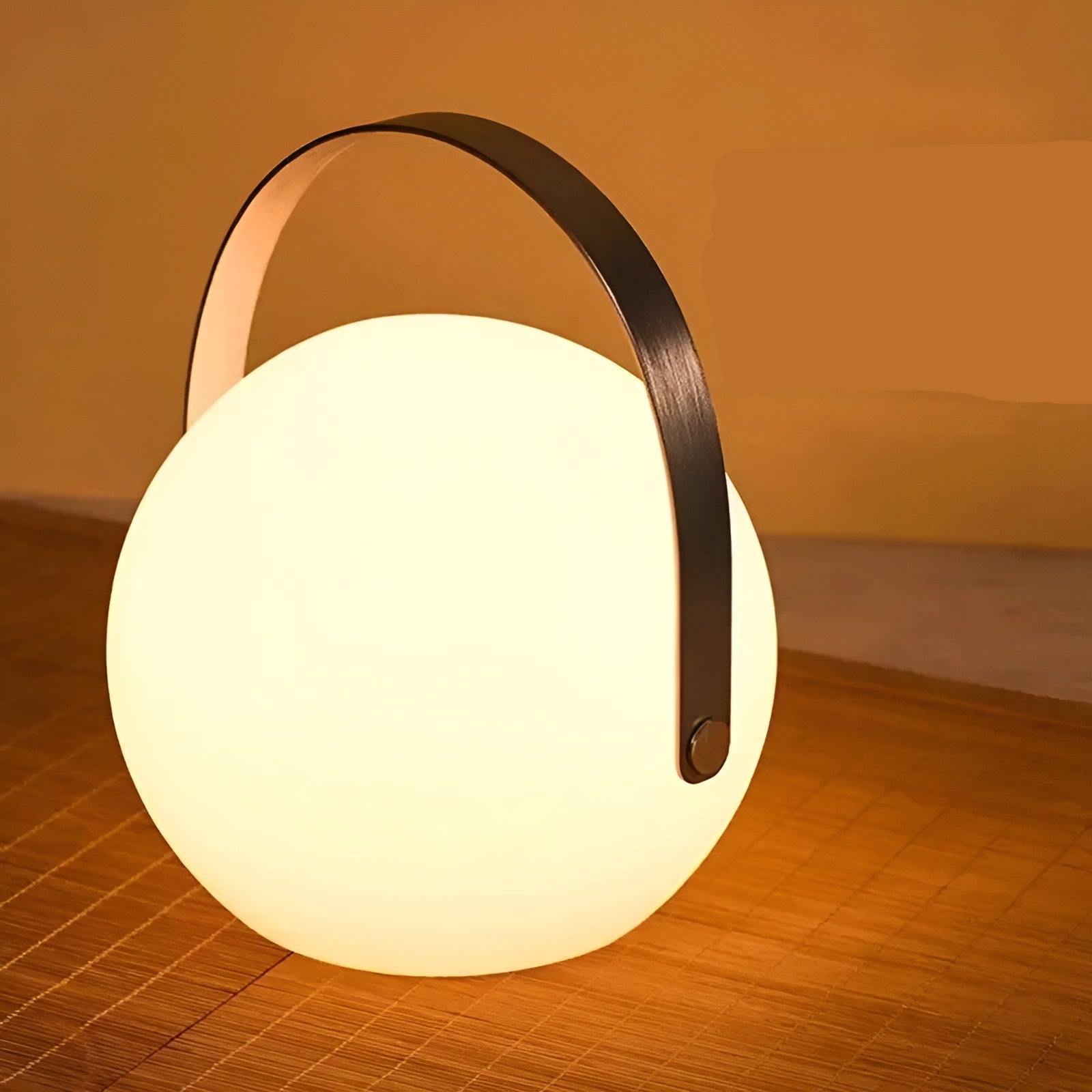SUENTA Wasserdichte Drahtlose LED Tischlampe für Innen & Außen - Lumora Rund